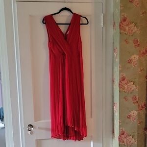 Elegant Red Sleeveless Dress